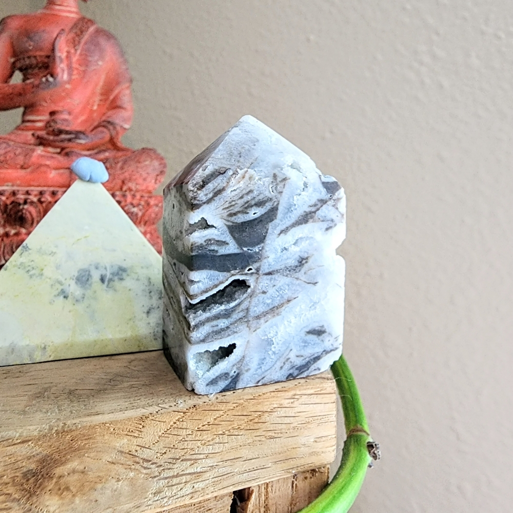 Sphalerite Mini Tower - Picture 3 of 10